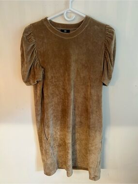 RIANI Camel Velvet Tunic Dresser